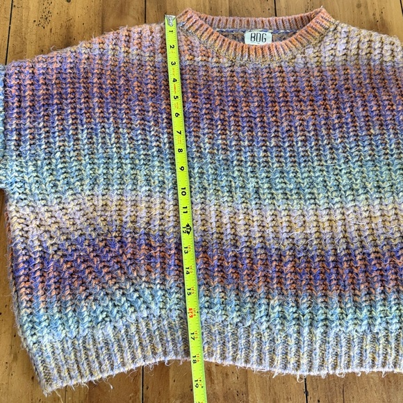 Urban Outfitters BDG Ombré stripe sweater size M - Picture 9 of 12